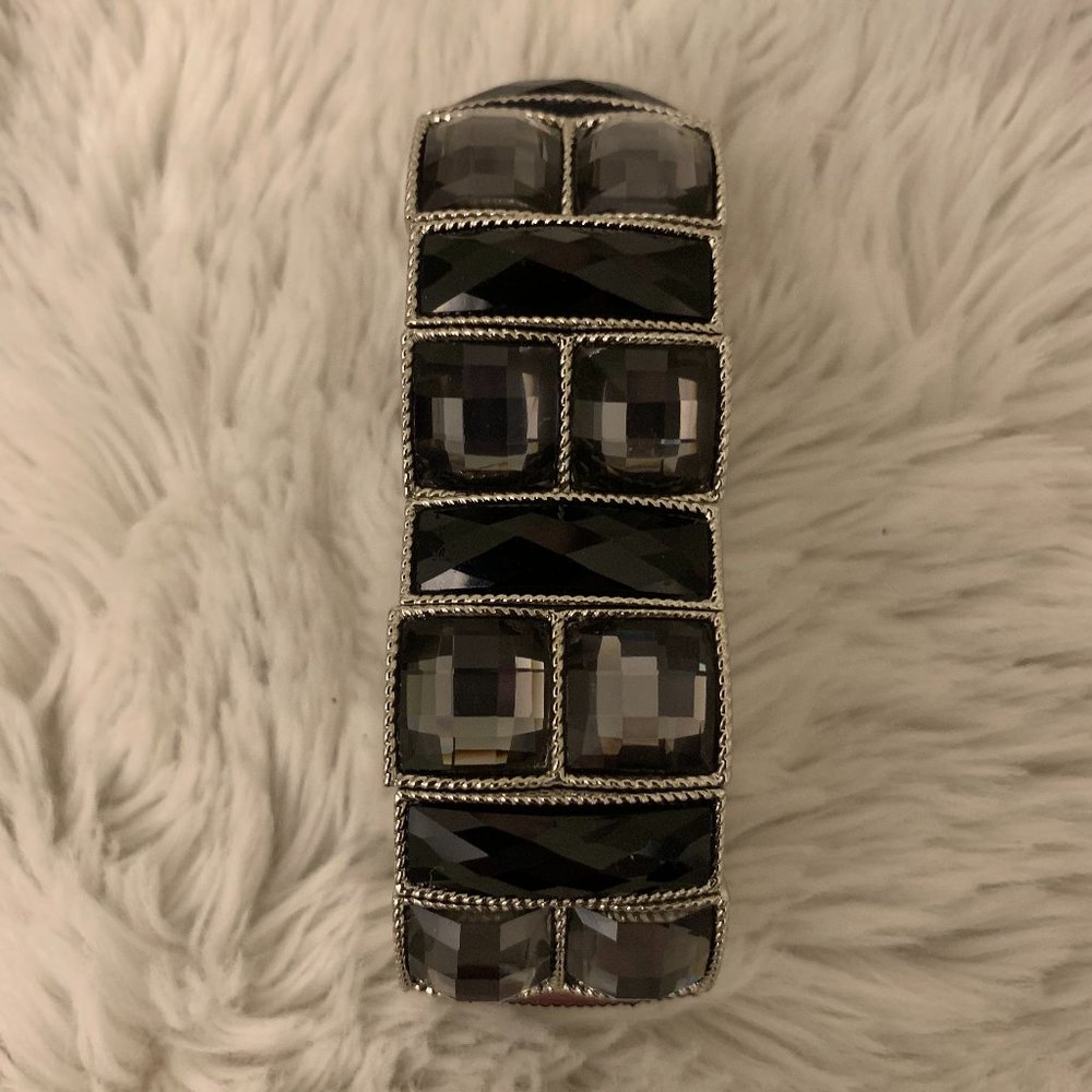 DONATED WHBM 💕 SILVER CRYSTAL BRACELET